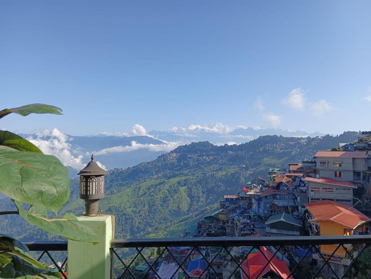 Dew Drops Guest House Darjeeling (West Bengal) Exterior foto