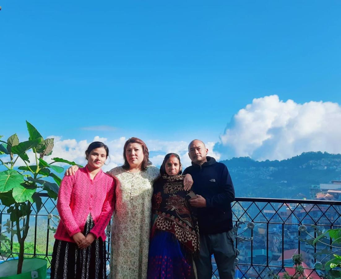 Dew Drops Guest House Darjeeling (West Bengal) Exterior foto
